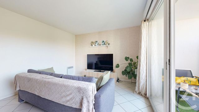 Appartement T2 à vendre - 2 pièces - 51.92 m2 - ST PIERRE D IRUBE - 64 - AQUITAINE - Century 21 Indarra