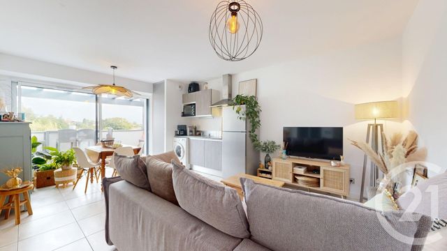 Appartement F2 à vendre - 2 pièces - 42.88 m2 - ANGLET - 64 - AQUITAINE - Century 21 Indarra