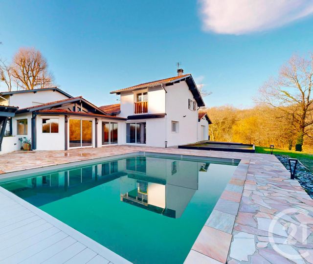 maison à vendre - 10 pièces - 295.0 m2 - URCUIT - 64 - AQUITAINE - Century 21 Indarra