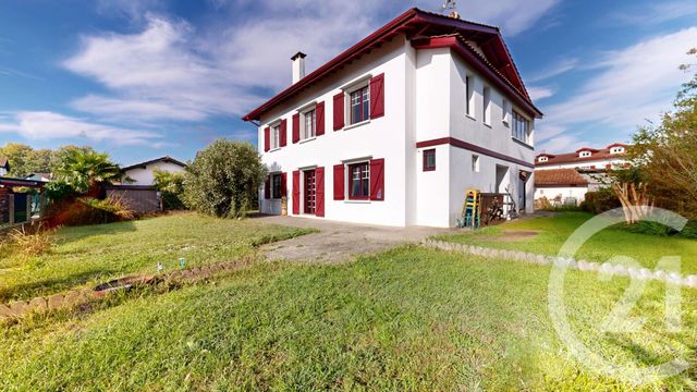 maison à vendre - 7 pièces - 268.0 m2 - ASCAIN - 64 - AQUITAINE - Century 21 Indarra