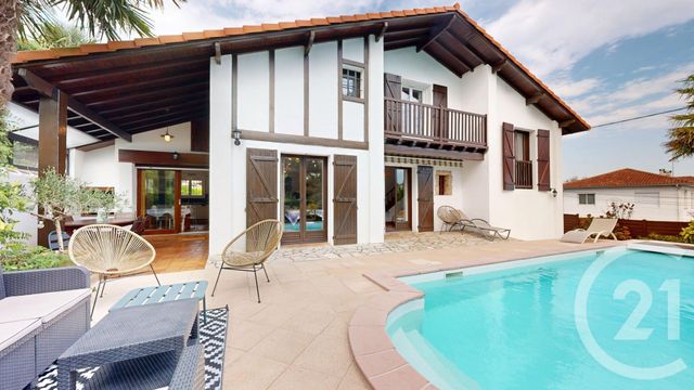 maison à vendre - 5 pièces - 141.0 m2 - ANGLET - 64 - AQUITAINE - Century 21 Indarra