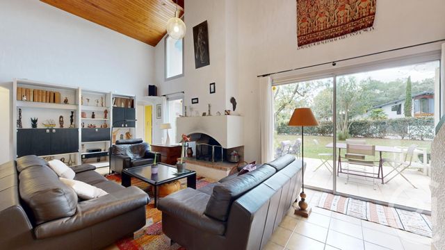 maison à vendre - 6 pièces - 174.61 m2 - TARNOS - 40 - AQUITAINE - Century 21 Indarra