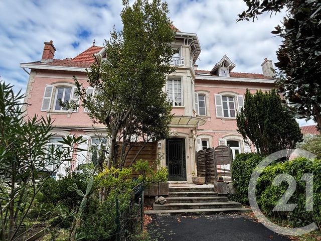 Afficher la photo en grand Appartement T3 à vendre - 3 pièces - 82.04 m2 - ANGLET - 64 - AQUITAINE - Century 21 Indarra