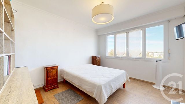 Appartement T4 à vendre - 4 pièces - 84.32 m2 - ANGLET - 64 - AQUITAINE - Century 21 Indarra