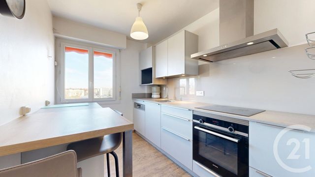 Appartement T4 à vendre - 4 pièces - 84.32 m2 - ANGLET - 64 - AQUITAINE - Century 21 Indarra