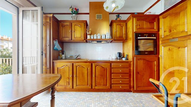 Appartement T4 à vendre - 4 pièces - 115.21 m2 - ANGLET - 64 - AQUITAINE - Century 21 Indarra