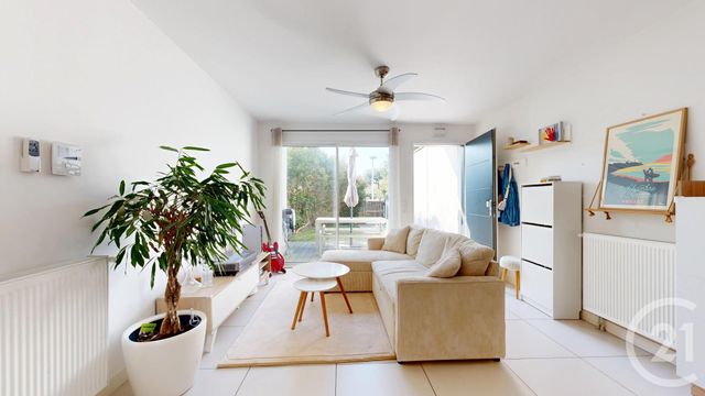 Appartement T2 à vendre - 2 pièces - 46.22 m2 - ANGLET - 64 - AQUITAINE - Century 21 Indarra