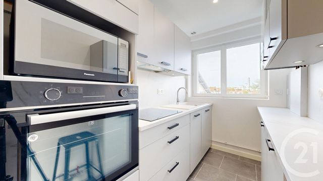 Appartement T3 à vendre - 3 pièces - 48.0 m2 - ANGLET - 64 - AQUITAINE - Century 21 Indarra