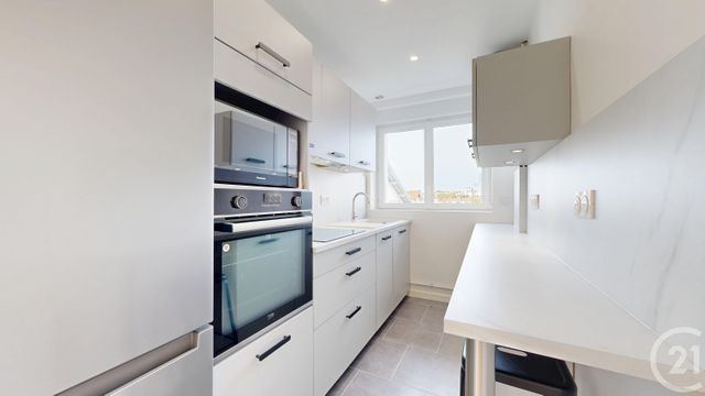 Appartement T3 à vendre - 3 pièces - 48.0 m2 - ANGLET - 64 - AQUITAINE - Century 21 Indarra