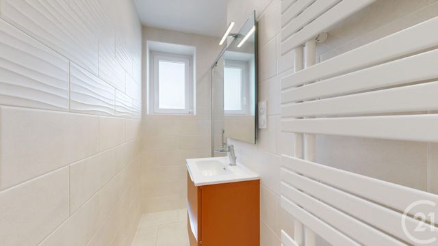 Appartement T3 à vendre - 3 pièces - 48.0 m2 - ANGLET - 64 - AQUITAINE - Century 21 Indarra