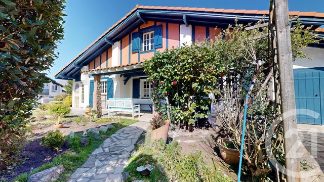 maison à vendre - 5 pièces - 121.56 m2 - ANGLET - 64 - AQUITAINE - Century 21 Indarra