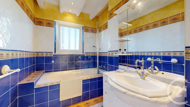 maison à vendre - 5 pièces - 121.56 m2 - ANGLET - 64 - AQUITAINE - Century 21 Indarra