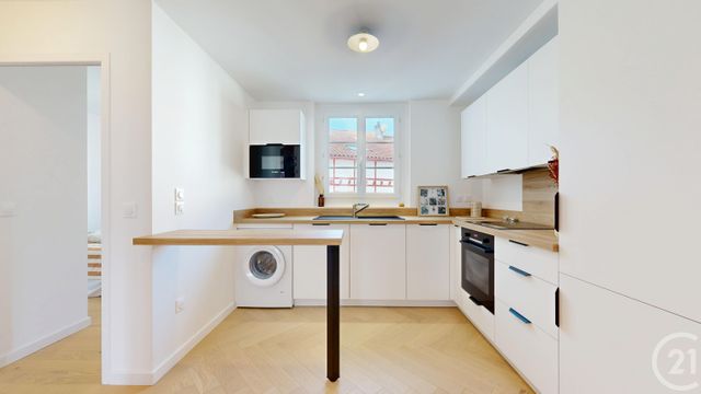 Appartement F3 à vendre - 4 pièces - 60.25 m2 - ST JEAN DE LUZ - 64 - AQUITAINE - Century 21 Indarra
