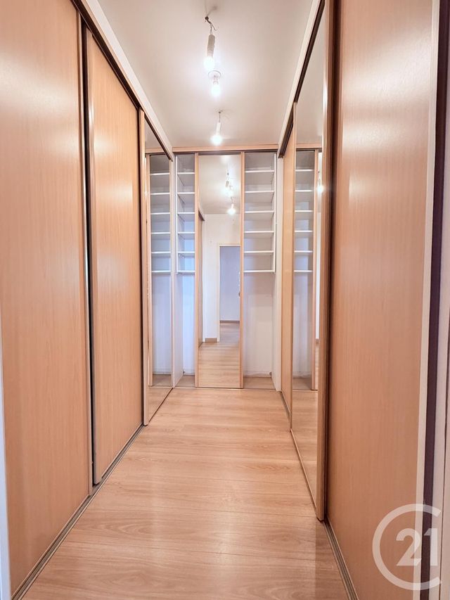 Appartement F5 à louer - 5 pièces - 154.0 m2 - BIARRITZ - 64 - AQUITAINE - Century 21 Indarra