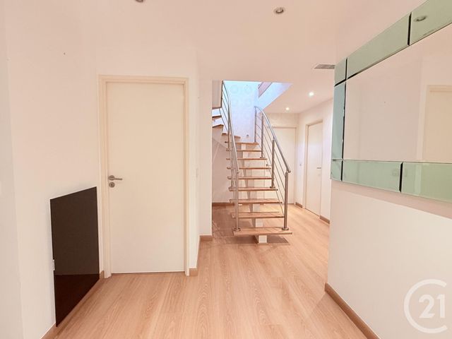 Appartement F5 à louer - 5 pièces - 154.0 m2 - BIARRITZ - 64 - AQUITAINE - Century 21 Indarra