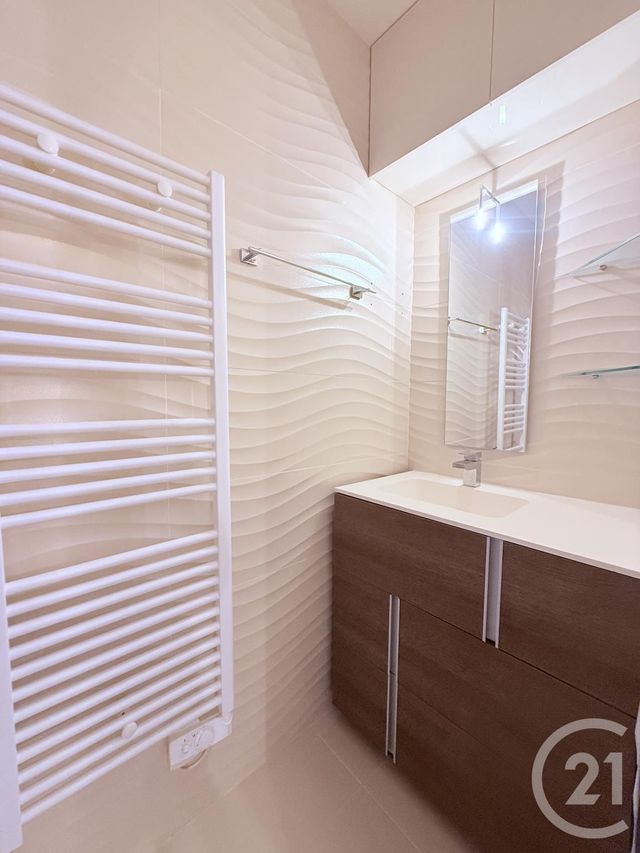 Appartement F5 à louer - 5 pièces - 154.0 m2 - BIARRITZ - 64 - AQUITAINE - Century 21 Indarra