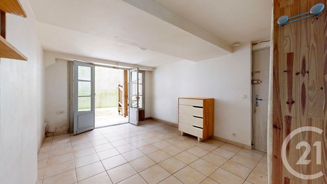 Appartement T1 à vendre - 1 pièce - 21.3 m2 - BAYONNE - 64 - AQUITAINE - Century 21 Indarra