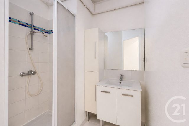Appartement F1 bis à vendre - 2 pièces - 33.0 m2 - BIARRITZ - 64 - AQUITAINE - Century 21 Indarra