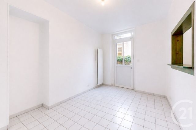 Appartement F1 bis à vendre - 2 pièces - 33.0 m2 - BIARRITZ - 64 - AQUITAINE - Century 21 Indarra