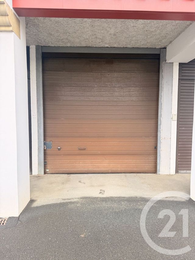 parking à louer - 41.0 m2 - BIDART - 64 - AQUITAINE - Century 21 Indarra