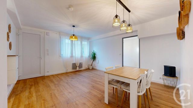 Appartement T3 à vendre - 3 pièces - 60.0 m2 - ANGLET - 64 - AQUITAINE - Century 21 Indarra