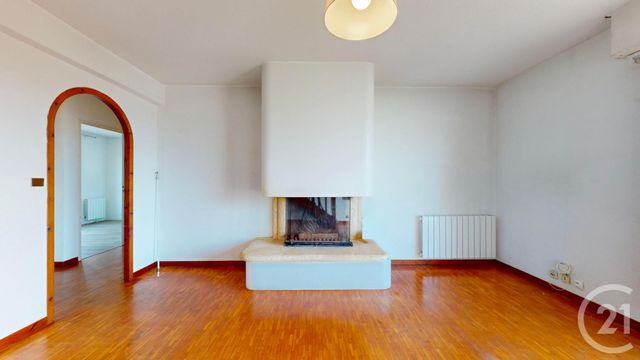 Appartement T3 à vendre - 3 pièces - 71.46 m2 - ANGLET - 64 - AQUITAINE - Century 21 Indarra