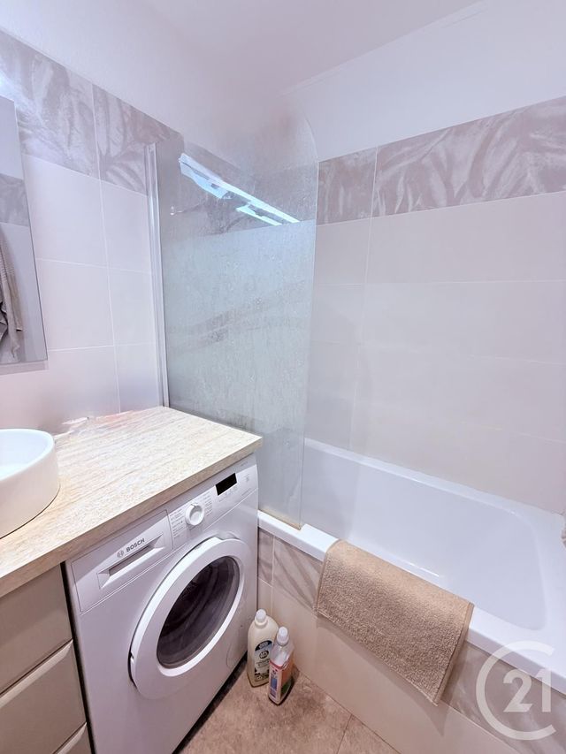 Appartement F2 bis à louer - 2 pièces - 50.0 m2 - ANGLET - 64 - AQUITAINE - Century 21 Indarra