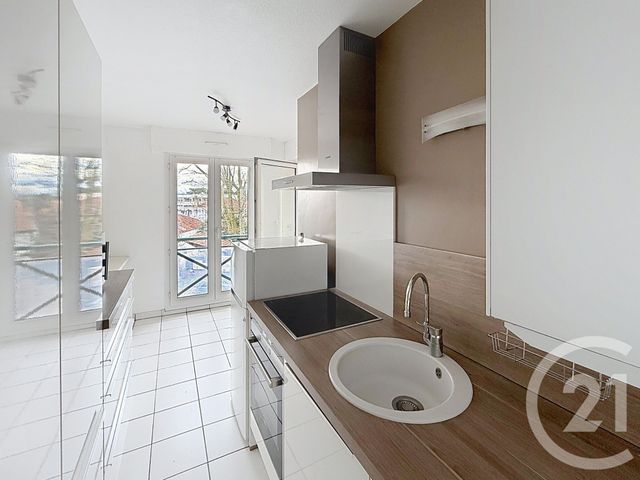 Appartement T2 à vendre - 2 pièces - 51.6 m2 - ANGLET - 64 - AQUITAINE - Century 21 Indarra