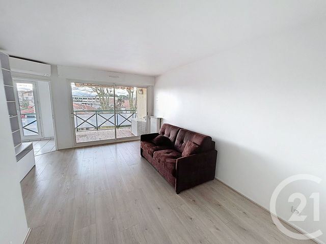 Appartement T2 à vendre - 2 pièces - 51.6 m2 - ANGLET - 64 - AQUITAINE - Century 21 Indarra
