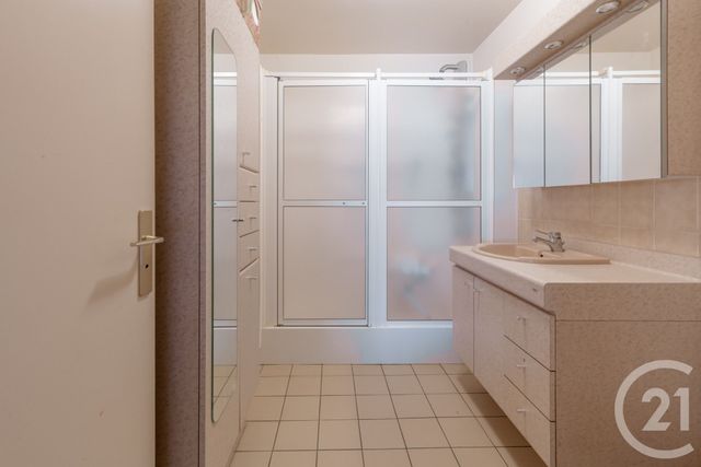 Appartement F2 à vendre - 2 pièces - 59.98 m2 - BIARRITZ - 64 - AQUITAINE - Century 21 Indarra