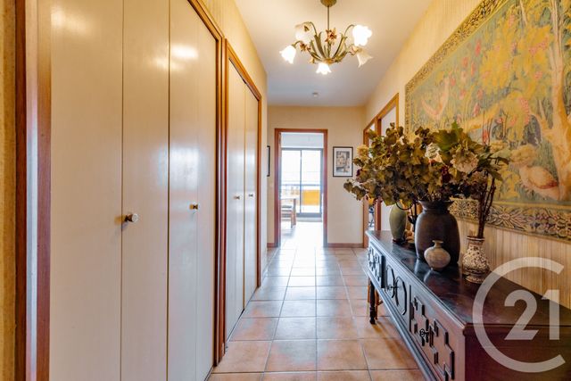 Appartement F2 à vendre - 2 pièces - 59.98 m2 - BIARRITZ - 64 - AQUITAINE - Century 21 Indarra