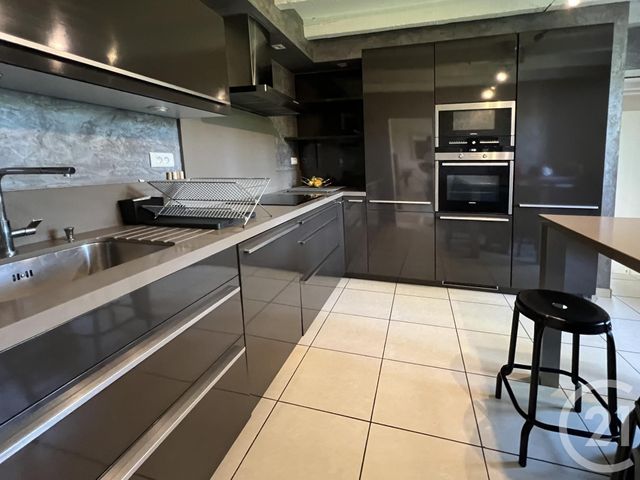 maison à louer - 7 pièces - 184.24 m2 - BIDART - 64 - AQUITAINE - Century 21 Indarra