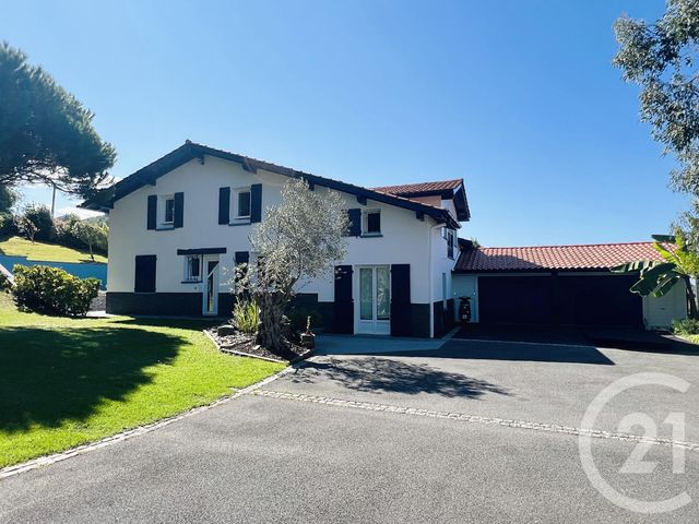 maison à louer - 7 pièces - 184.24 m2 - BIDART - 64 - AQUITAINE - Century 21 Indarra