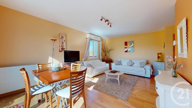 Appartement T2 à vendre - 3 pièces - 47.05 m2 - ASCAIN - 64 - AQUITAINE - Century 21 Indarra