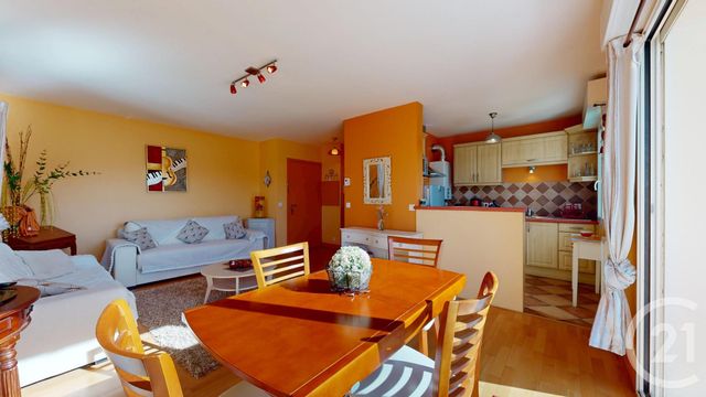 Appartement T2 à vendre - 3 pièces - 47.05 m2 - ASCAIN - 64 - AQUITAINE - Century 21 Indarra