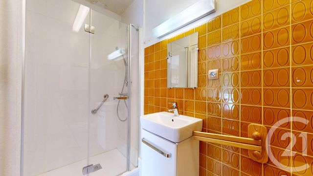 Appartement T3 à vendre - 3 pièces - 67.0 m2 - ANGLET - 64 - AQUITAINE - Century 21 Indarra