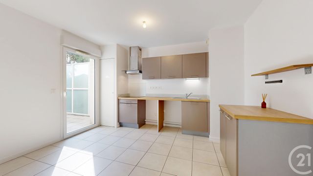 Appartement T3 à vendre - 3 pièces - 66.44 m2 - ANGLET - 64 - AQUITAINE - Century 21 Indarra