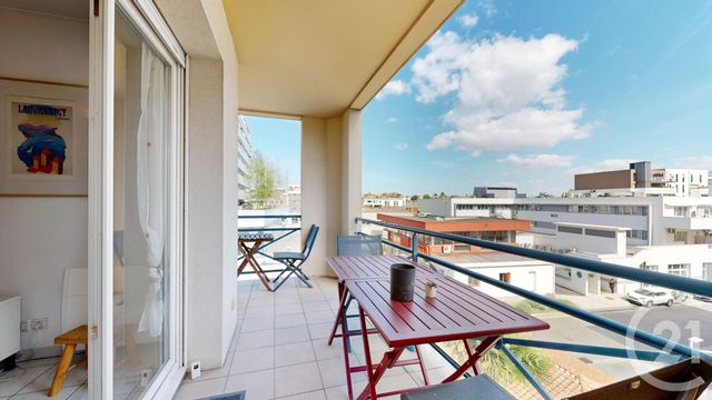 Appartement T3 à vendre - 3 pièces - 50.3 m2 - ANGLET - 64 - AQUITAINE - Century 21 Indarra