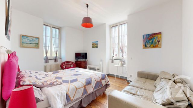 maison à vendre - 14 pièces - 304.6 m2 - USTARITZ - 64 - AQUITAINE - Century 21 Indarra