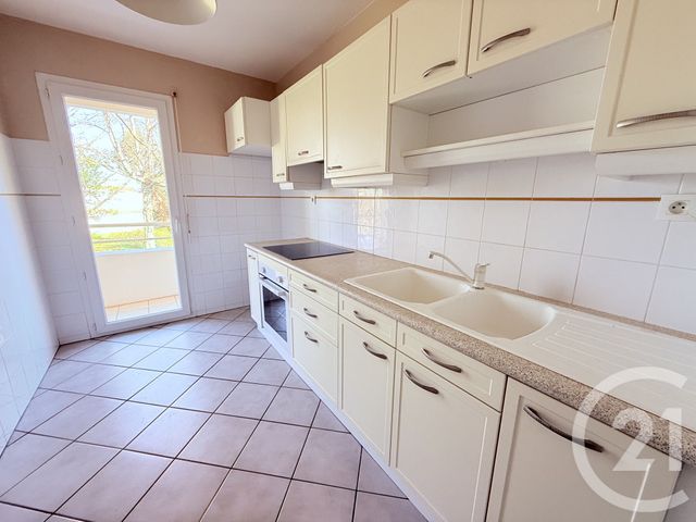 Appartement T2 à louer - 2 pièces - 51.36 m2 - ANGLET - 64 - AQUITAINE - Century 21 Indarra