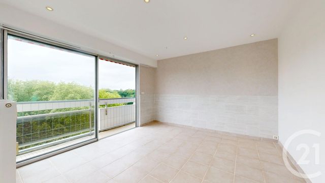 Appartement T3 à vendre - 3 pièces - 64.0 m2 - ANGLET - 64 - AQUITAINE - Century 21 Indarra