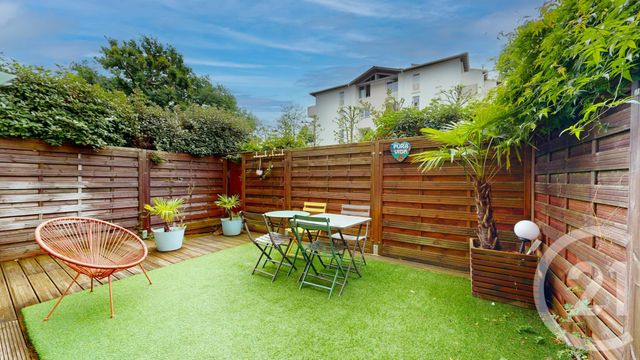 Appartement T2 à vendre - 2 pièces - 63.21 m2 - ANGLET - 64 - AQUITAINE - Century 21 Indarra