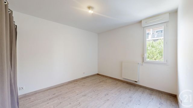 Appartement T3 à vendre - 3 pièces - 60.29 m2 - ANGLET - 64 - AQUITAINE - Century 21 Indarra