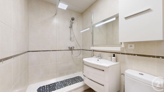 Appartement T2 à vendre - 2 pièces - 46.28 m2 - ANGLET - 64 - AQUITAINE - Century 21 Indarra