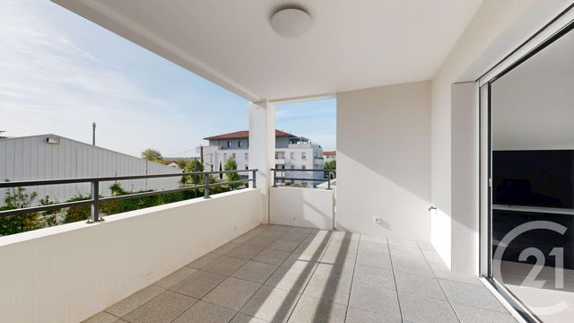 Appartement F2 à vendre - 2 pièces - 42.9 m2 - ANGLET - 64 - AQUITAINE - Century 21 Indarra