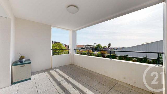 Appartement F2 à vendre - 2 pièces - 42.9 m2 - ANGLET - 64 - AQUITAINE - Century 21 Indarra