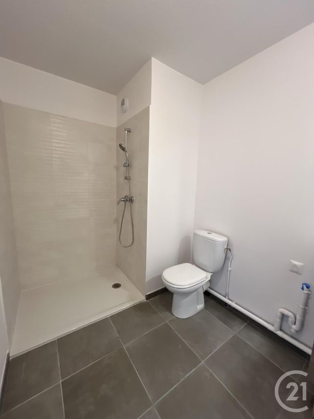 Appartement F2 à louer - 2 pièces - 45.05 m2 - ST VINCENT DE TYROSSE - 40 - AQUITAINE - Century 21 Indarra