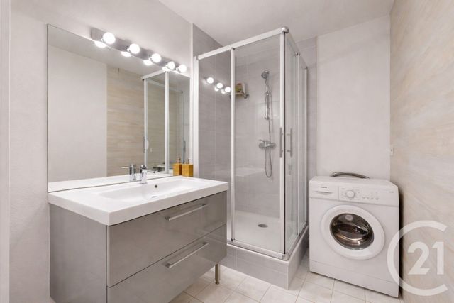 Appartement T2 à vendre - 2 pièces - 45.15 m2 - BIARRITZ - 64 - AQUITAINE - Century 21 Indarra