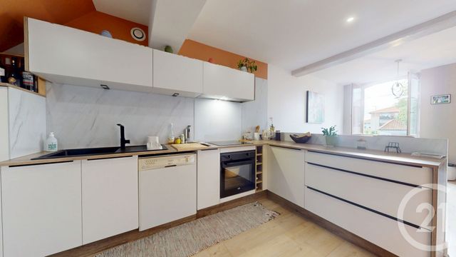 Appartement T3 à vendre - 3 pièces - 65.2 m2 - ANGLET - 64 - AQUITAINE - Century 21 Indarra
