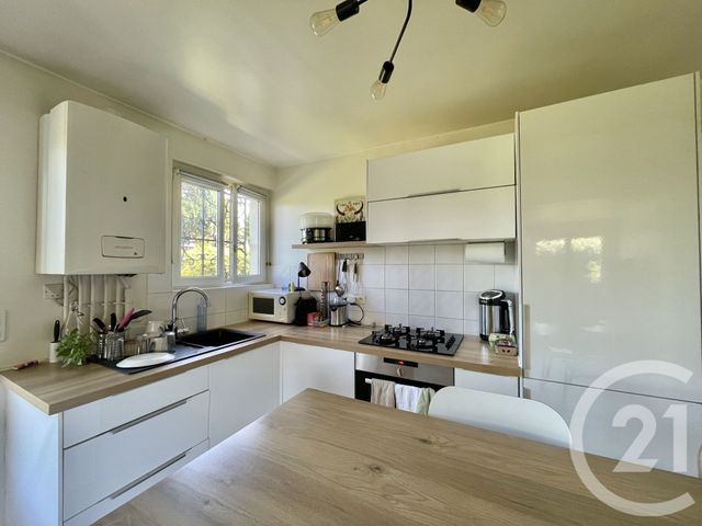 Appartement T2 à vendre - 2 pièces - 47.73 m2 - ANGLET - 64 - AQUITAINE - Century 21 Indarra